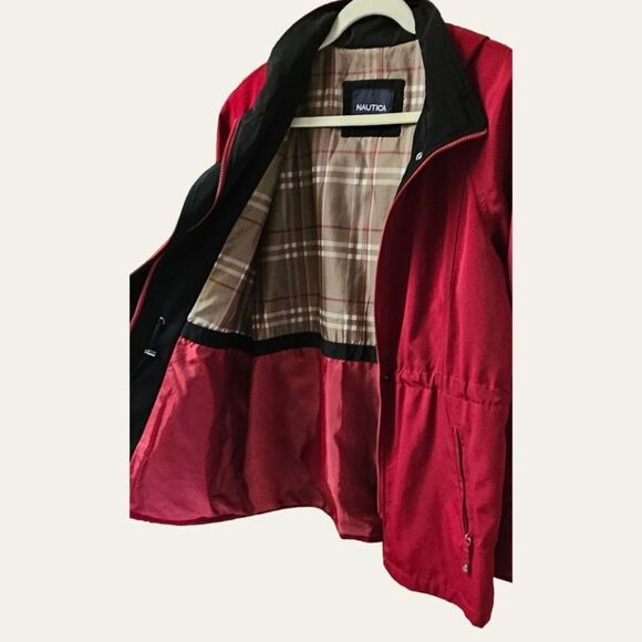 NAUTICA Women's Soft Shell Plus Size  Dark Cranberry Red  & Black  Winter Jacket - Picture 9 of 14